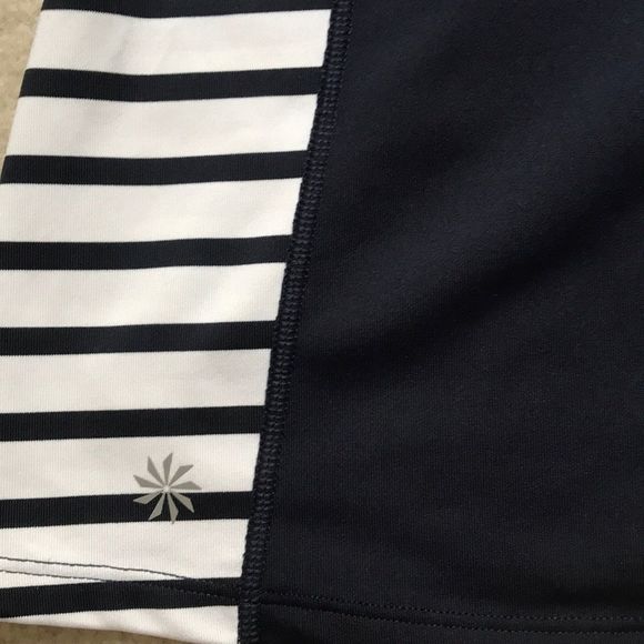 Athleta   - Picture 3 of 4